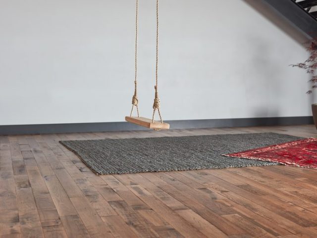 Weather Winter in Style: How to Keep Your Floors Looking New Through the Seasons