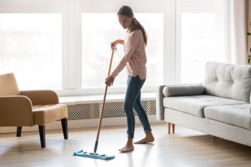 Cleaning-Floor_2021-11-05-184152