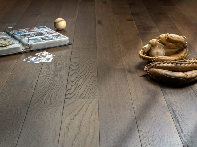 A Chameleon Wood Floor To Go With Many Styles
