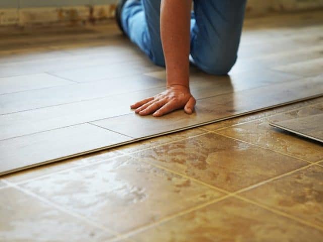 The Reminiscent Collection: A Strong and Simple Floor Solution
