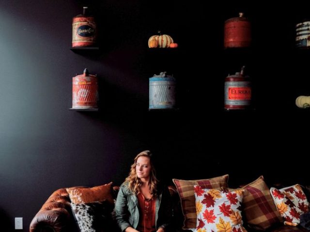 10 Vibrant Alternatives to Traditional Wall Decor