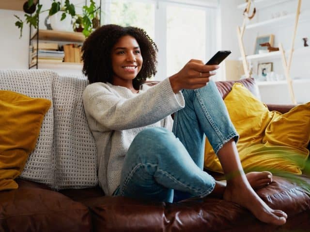5 Awesome Interior Design Shows to Stream Any Time of Year