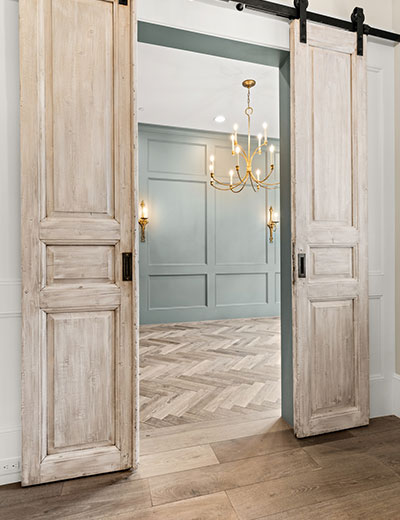 Velasario-Collection-Thing-3