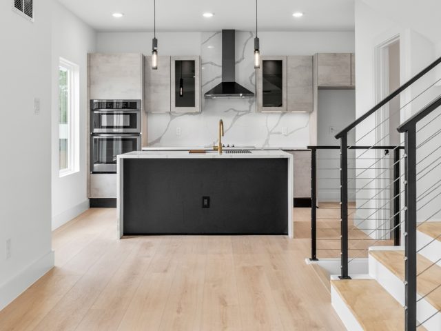 Open-Concept Living with Wood Composite Flooring in Dallas–Fort Worth