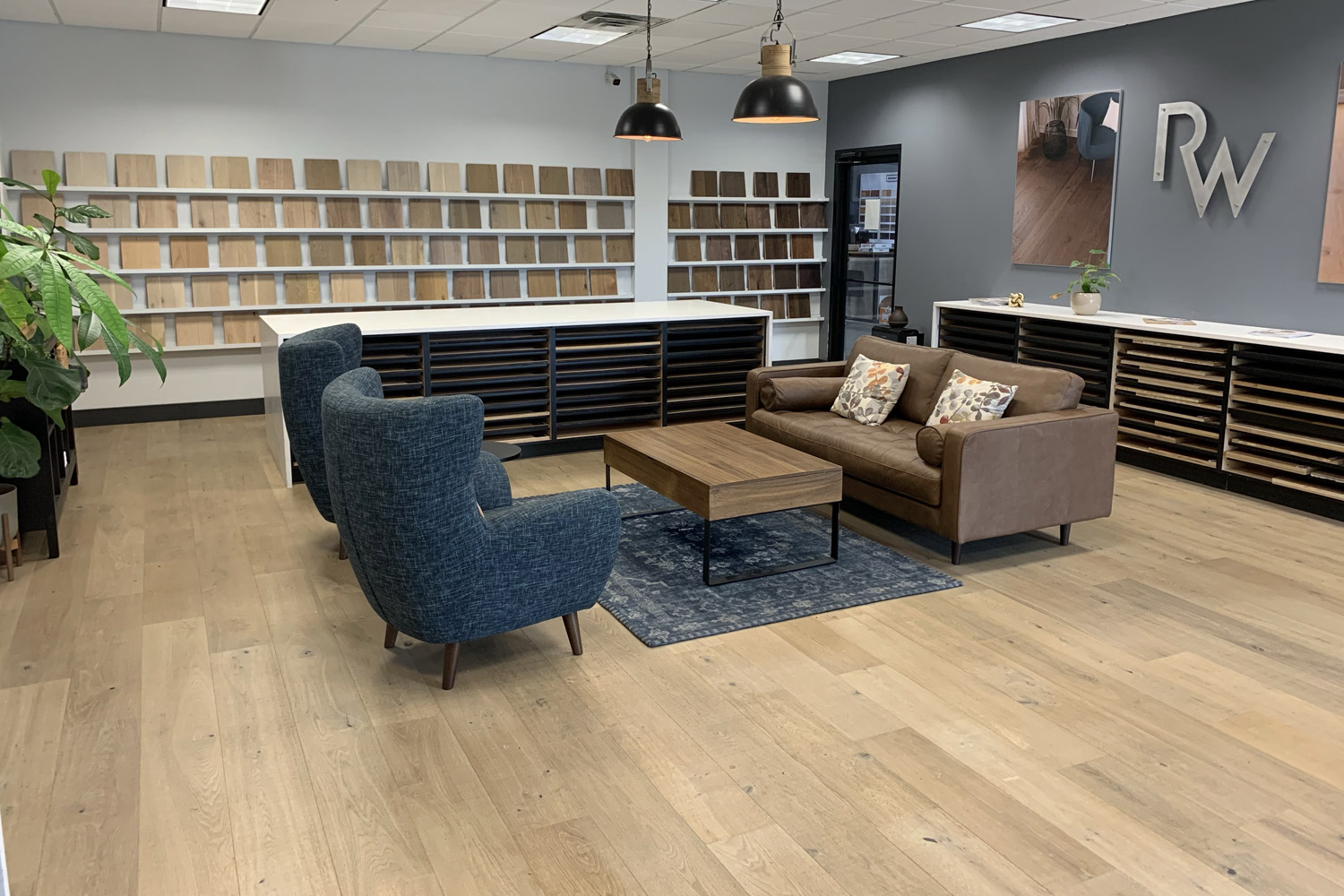 RWF-Omaha-Inside