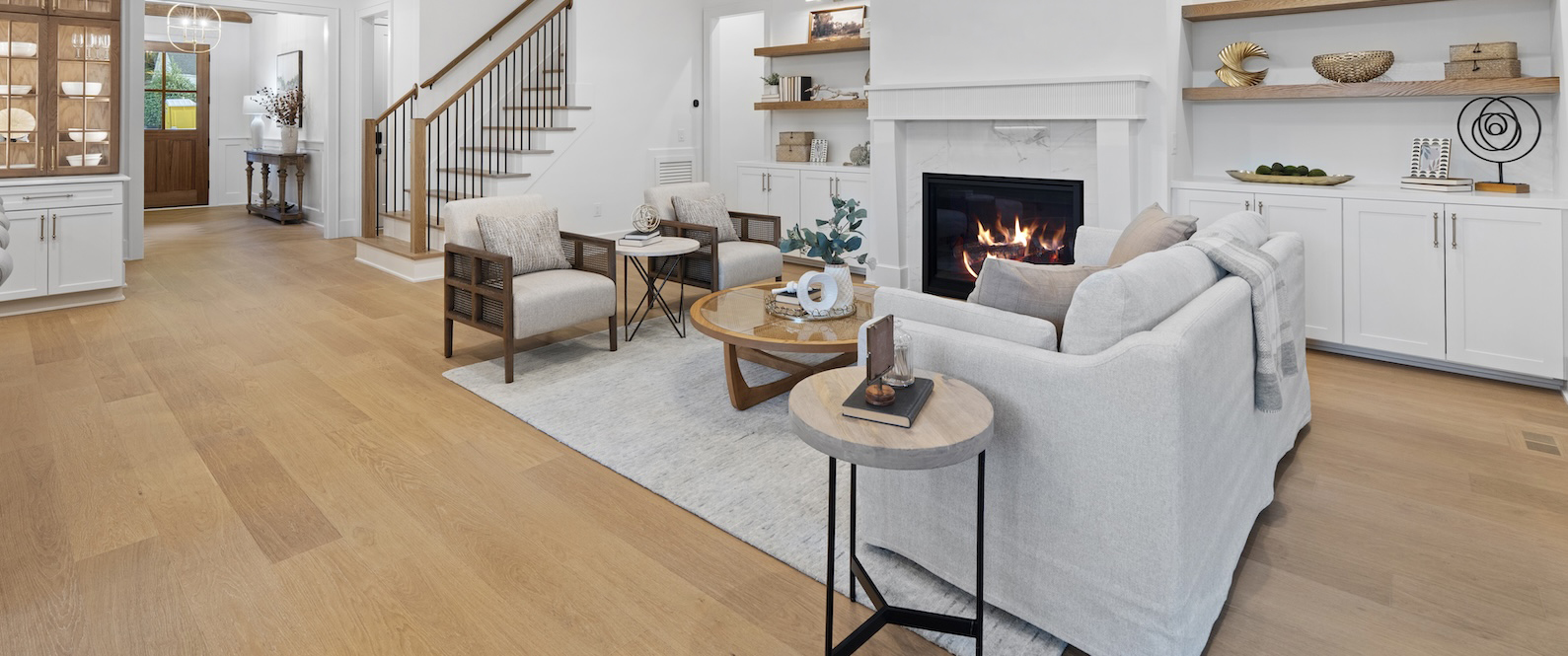 Mont Rochard – Versailles Hi-Mount new construction near Raleigh NC with wood flooring and transitional design